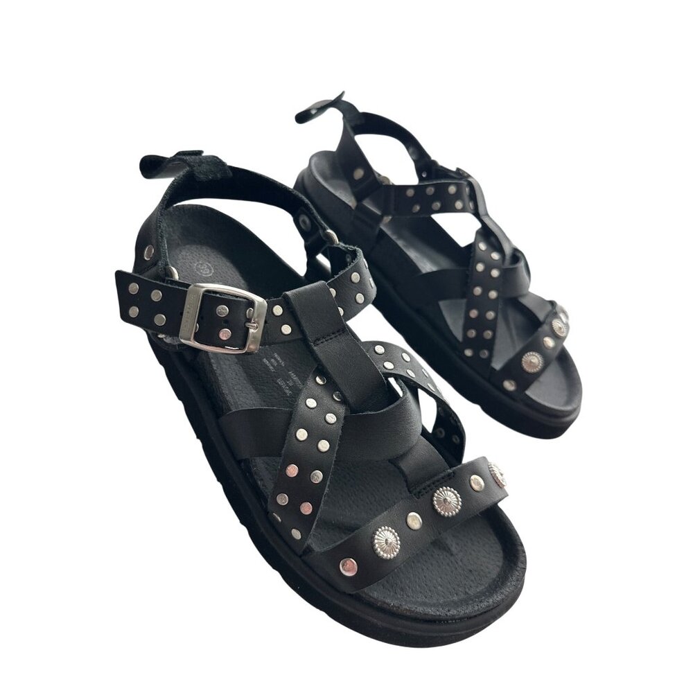 Pastelle by Patricia Elbaz Black Leather Sandals Silver Studs Strappy Size 8.5